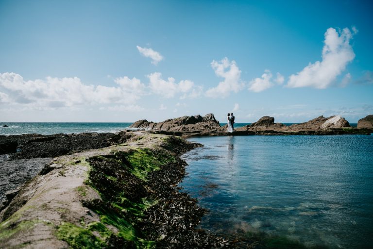 Tunnels Beach Wedding > Emily & Andrew