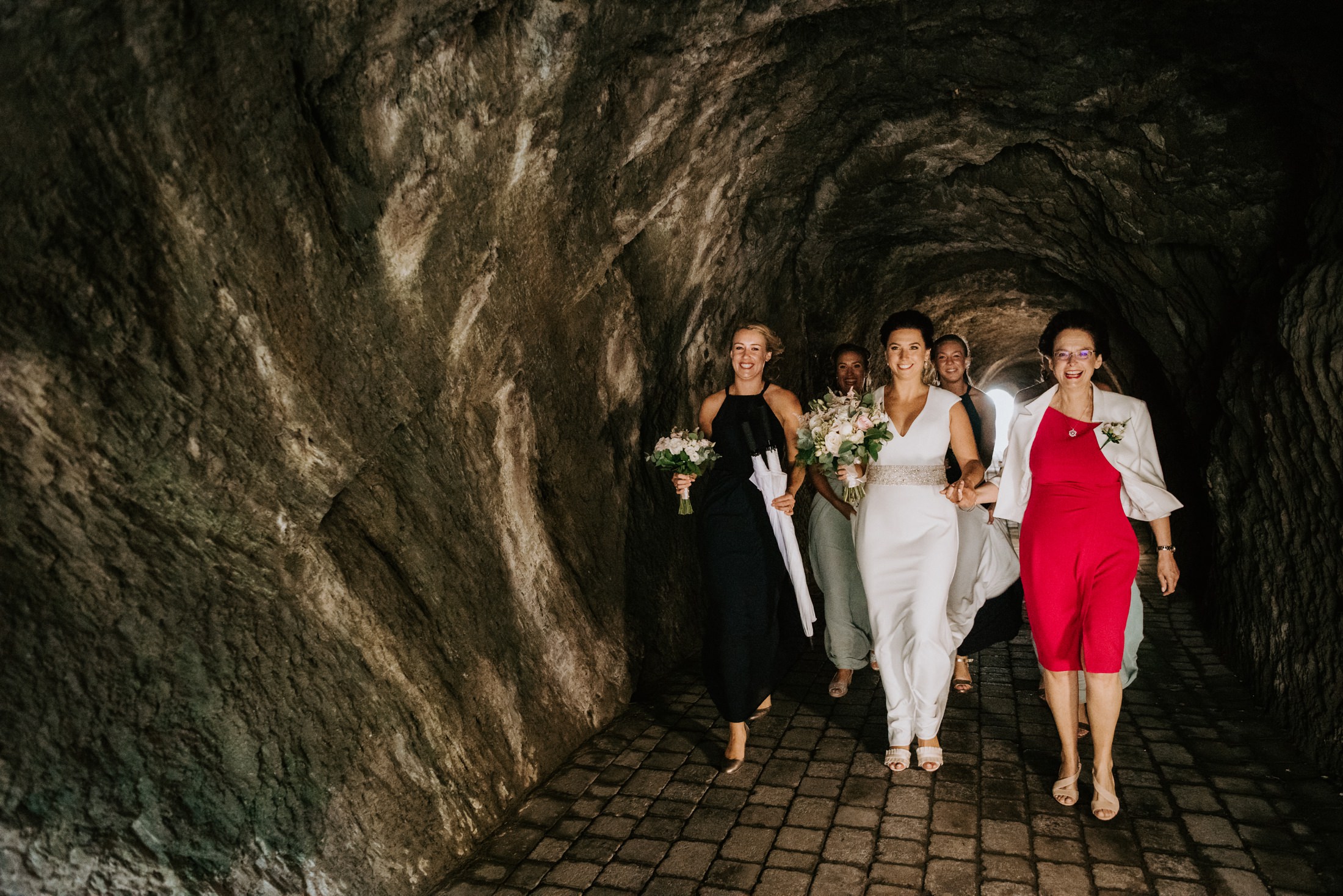 Tunnels Beach Wedding Photography 0076