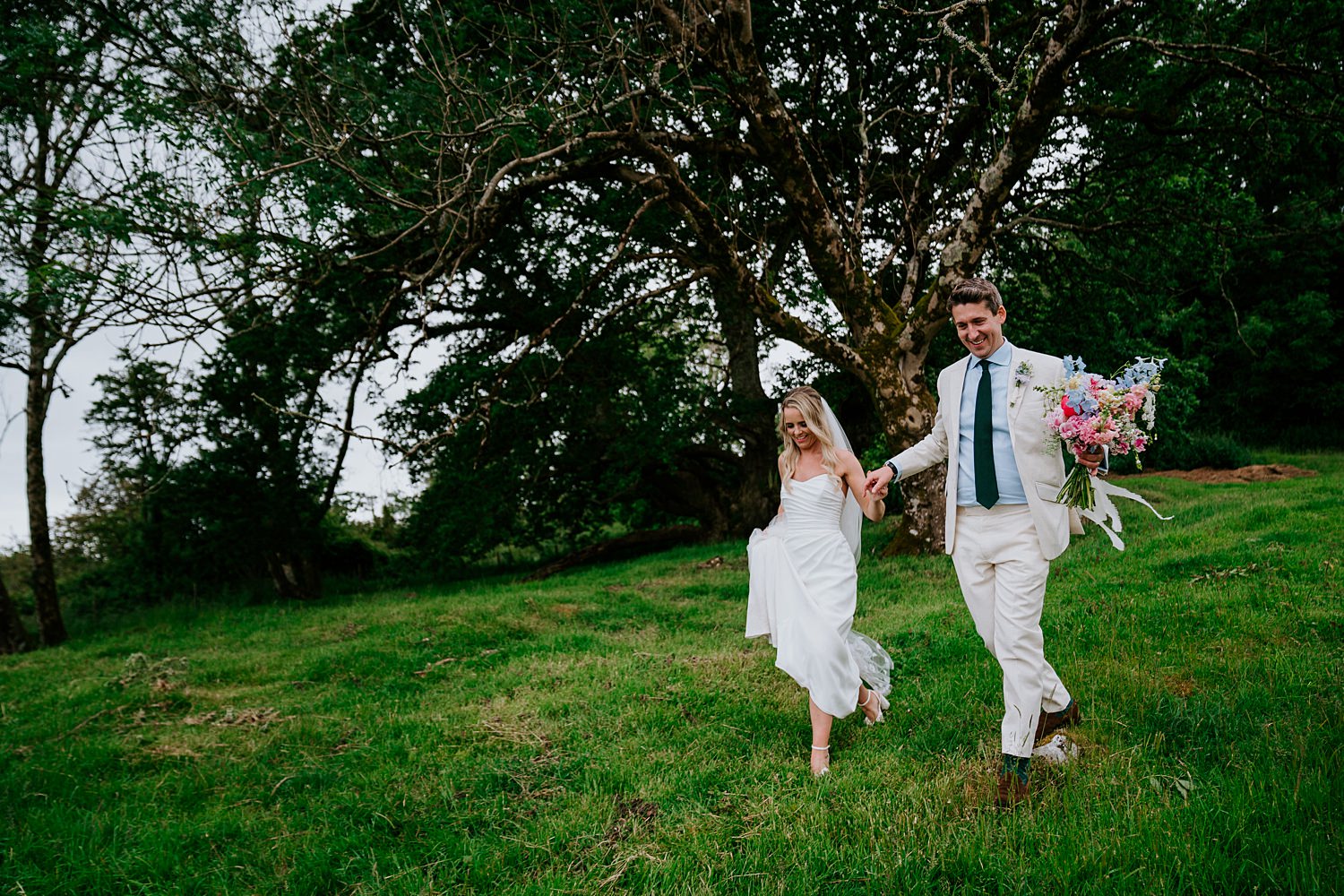 marquee wedding on penrice castle estate 0005