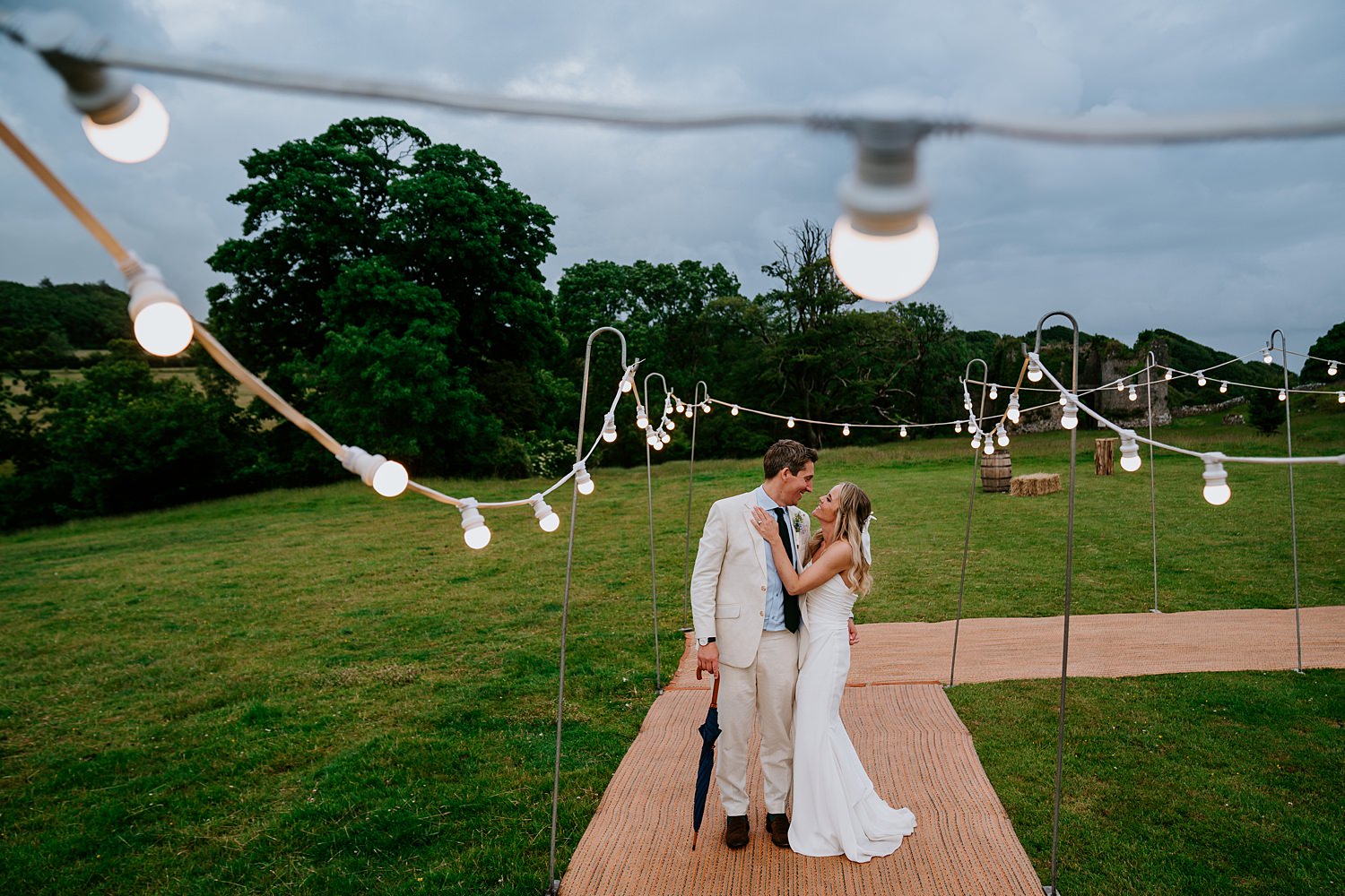 marquee wedding on penrice castle estate 0022