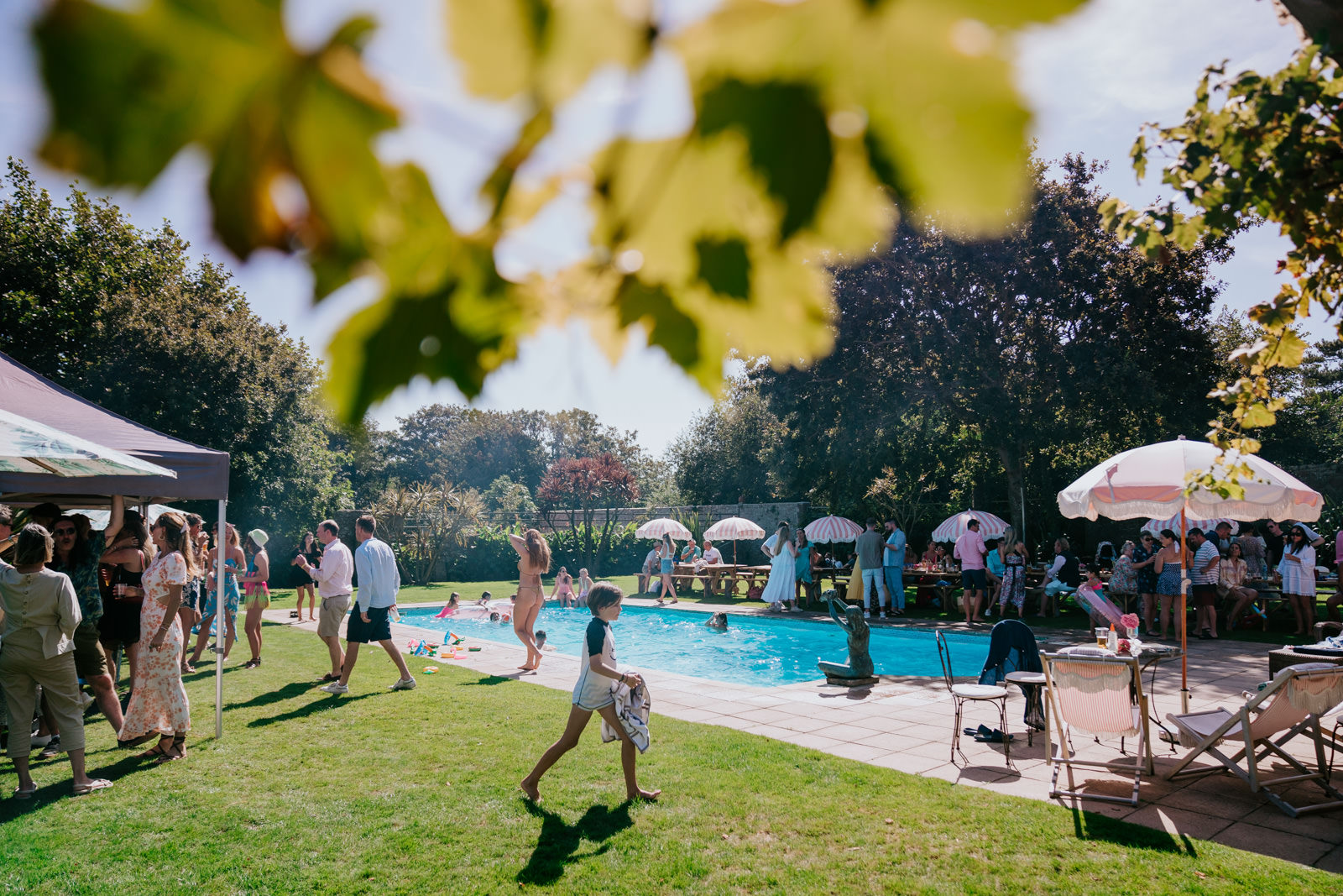 Luxury jersey wedding photography 180